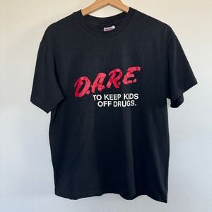 Vintage 80s Dare To Keep Kids Off Drugs T-Shirt Mens M/L Single Stitch USA Tee